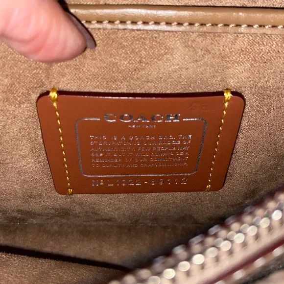 Coach Parker Tea Rose Turnlock Shoulder Bag Tan Leather Silver Chain - Picture 7 of 8